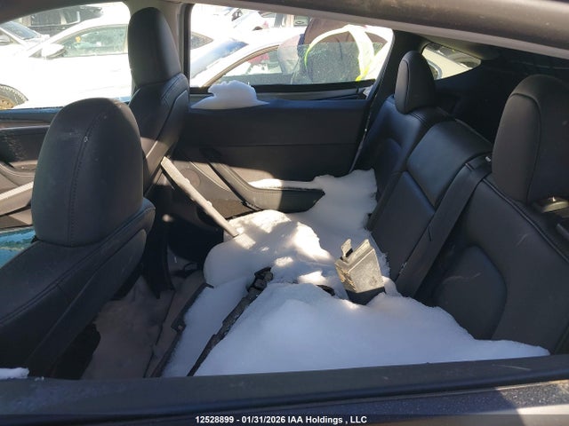 7SAYGDEE9RF212164 Tesla Model Y Long Range