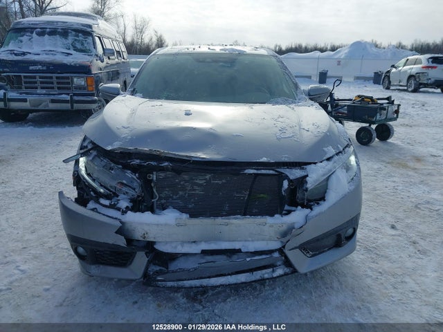 2HGFC1F98JH100844 Honda Civic Touring