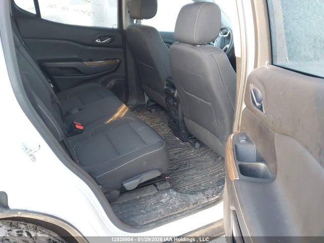 1GKKNRLS2PZ140587 GMC ACADIA SLE