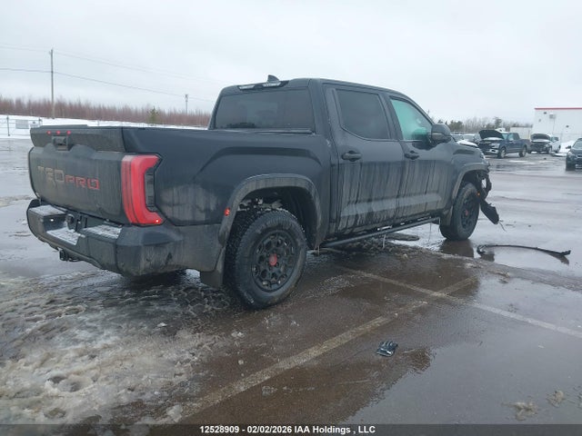 2023 Toyota Tundra Crewmax Limited/crewmax Trd Pro მანქანა იყიდება აუქციონზე, vin: 5TFPC5DBXPX029070, აუქციონის ნომერი: 12528909
