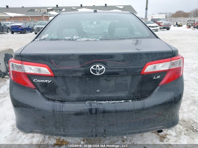 12528919 :رقم المزاد ، 4T1BF1FK7EU399166 vin ، 2014 Toyota Camry L/se/le/xle مزاد بيع