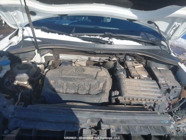 3VV2B7AX3JM116087 Volkswagen Tiguan Comfortline