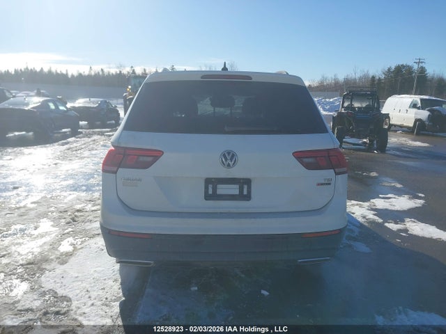 3VV2B7AX3JM116087 Volkswagen Tiguan Comfortline
