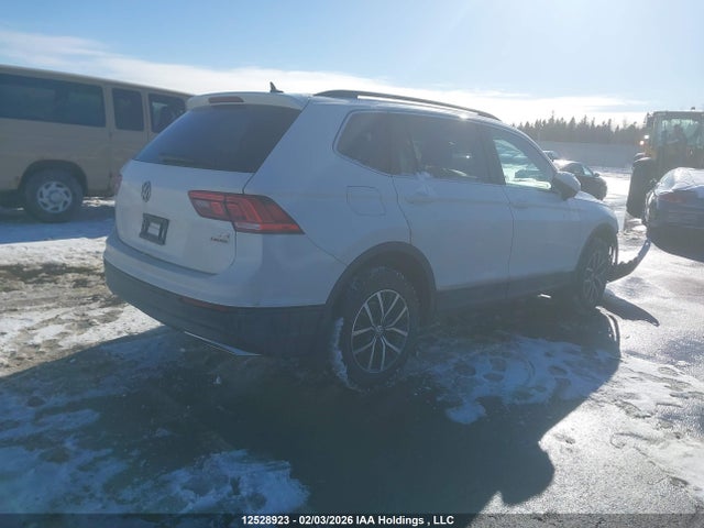 3VV2B7AX3JM116087 Volkswagen Tiguan Comfortline