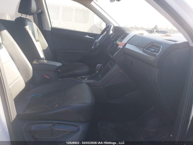 3VV2B7AX3JM116087 Volkswagen Tiguan Comfortline