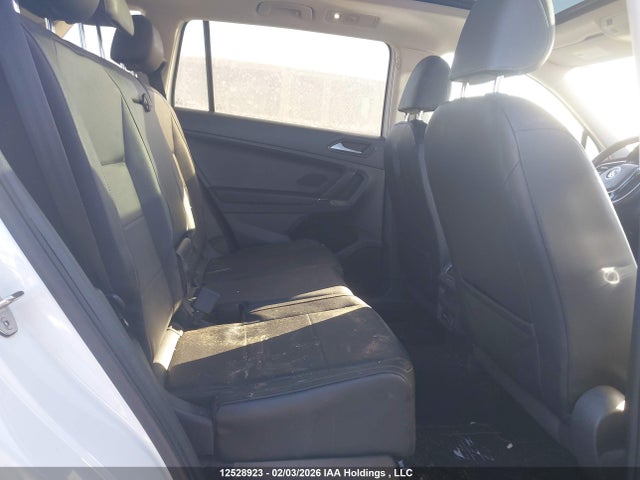 3VV2B7AX3JM116087 Volkswagen Tiguan Comfortline
