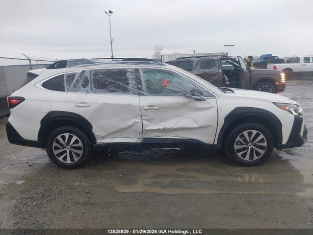 4S4BTDEC5S3140116 Subaru Outback Touring