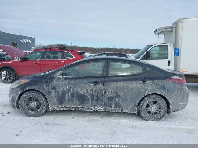 KMHDH4AH4FU238212 Hyundai Elantra Gls