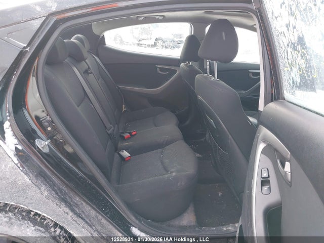 KMHDH4AH4FU238212 Hyundai Elantra Gls