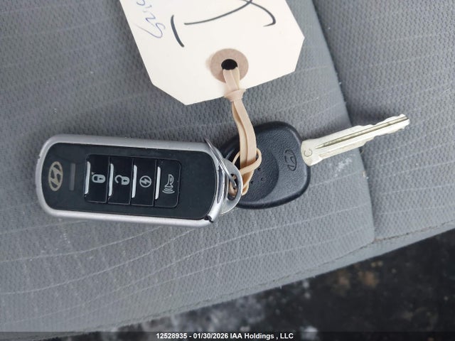 12528935 :رقم المزاد ، 5XYZGDAB8CG147448 vin ، 2012 Hyundai Santa Fe مزاد بيع