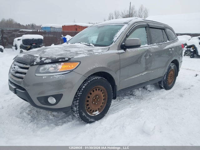12528935 :رقم المزاد ، 5XYZGDAB8CG147448 vin ، 2012 Hyundai Santa Fe مزاد بيع