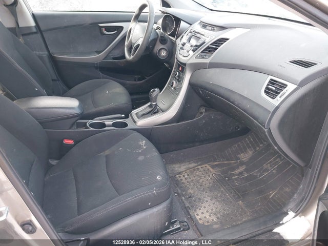 5NPDH4AE6FH623842 Hyundai ELANTRA GL