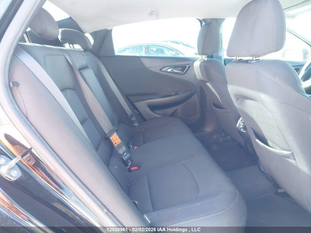1G1ZD5ST9KF200626 Chevrolet MALIBU LT