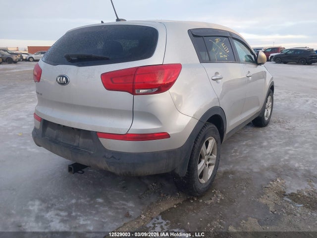 KIA Sportage Lx 2015 KNDPB3AC2F7791974 Image 4