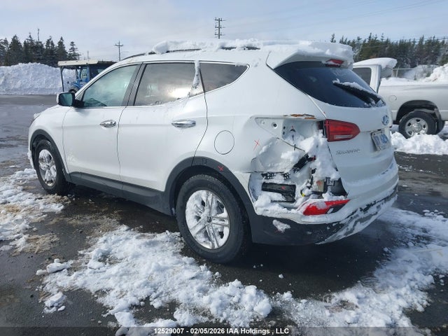 5XYZUDLB5HG392818 Hyundai Santa Fe Sport 2.4 Se