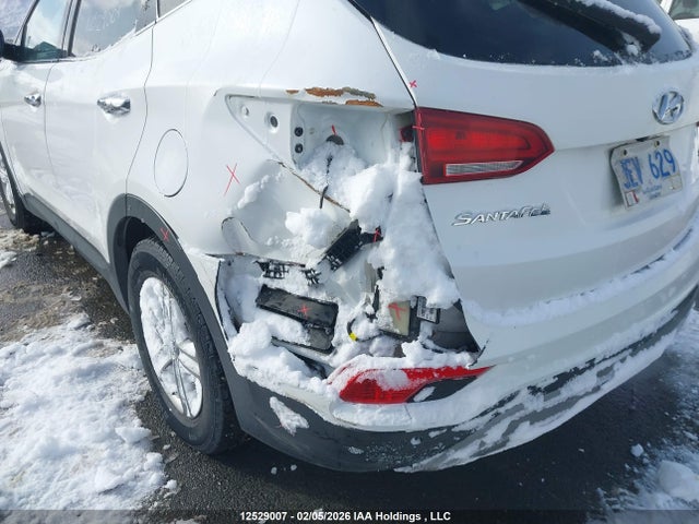 5XYZUDLB5HG392818 Hyundai Santa Fe Sport 2.4 Se
