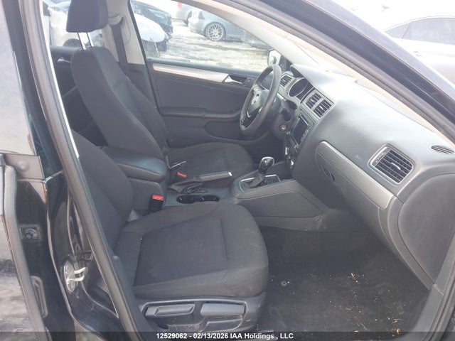 3VWD07AJ6FM303112 Volkswagen Jetta 1.8 Tsi Comfortline/1.8 Tsi Trendline+