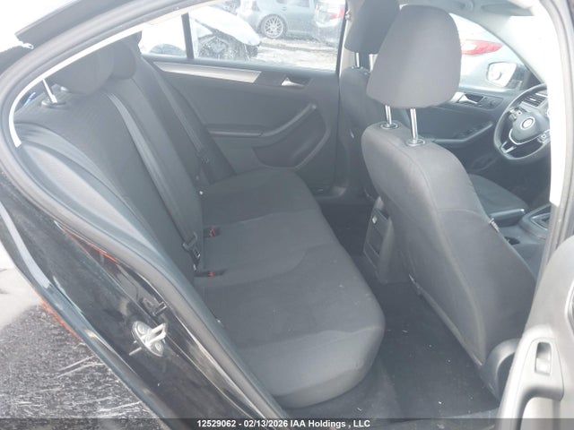 3VWD07AJ6FM303112 Volkswagen Jetta 1.8 Tsi Comfortline/1.8 Tsi Trendline+