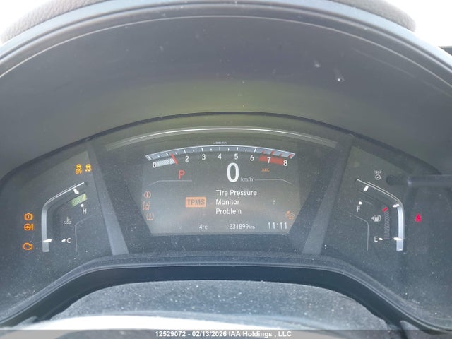 2HKRW2H24JH138071 Honda CR-V LX