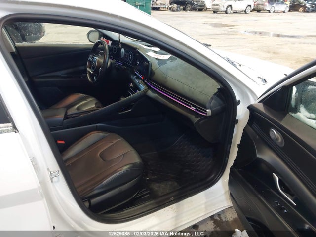 KMHLN4AG4PU486778 Hyundai Elantra Luxury Ivt