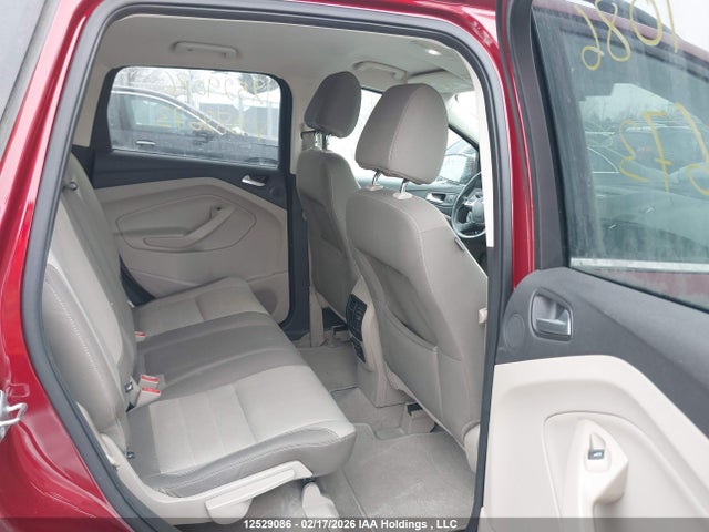 1FMCU9G9XEUD82673 Ford Escape