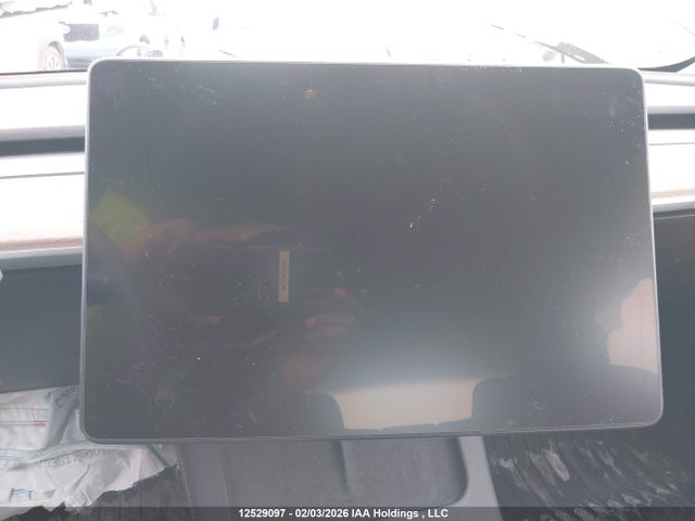 5YJ3E1EB0NF117987 Tesla Model 3 Long Range