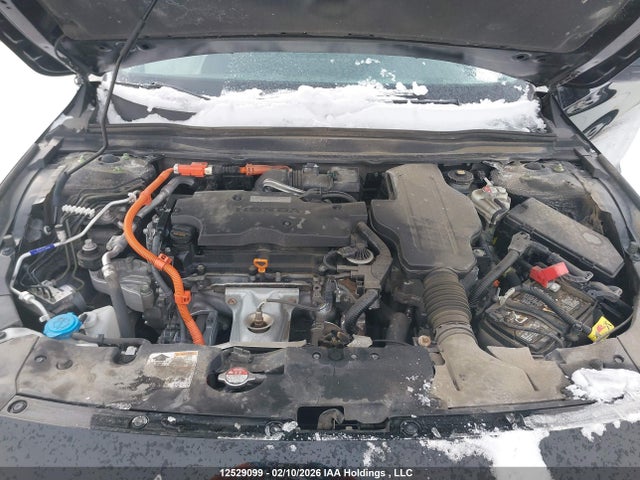 1HGCV3F93MA002879 Honda Accord Hybrid Touring