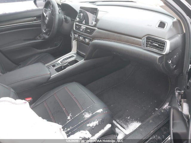 1HGCV3F93MA002879 Honda Accord Hybrid Touring