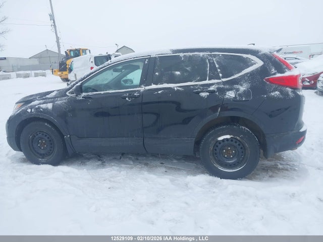 2HKRW2H26JH128058 Honda CR-V LX