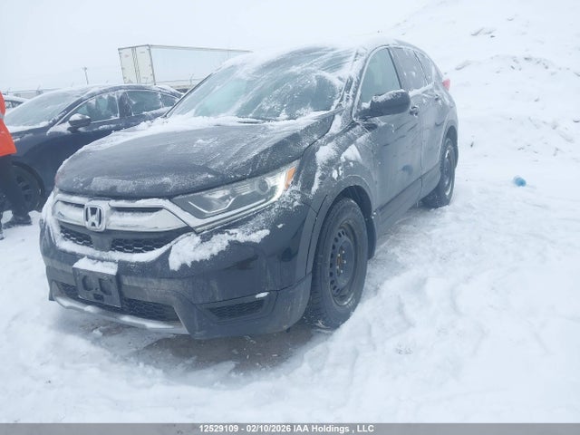 2HKRW2H26JH128058 Honda CR-V LX
