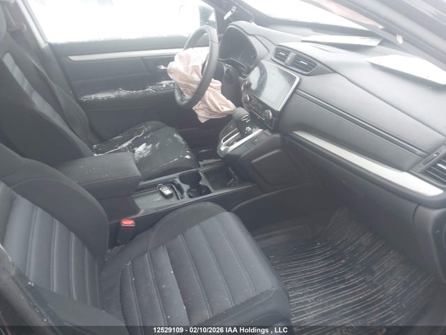 2HKRW2H26JH128058 Honda CR-V LX
