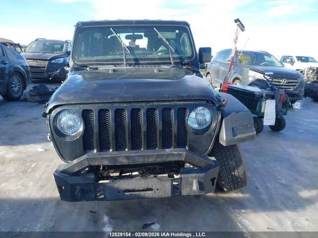 1C4HJXDG7LW134215 Jeep Wrangler Unlimited Sport
