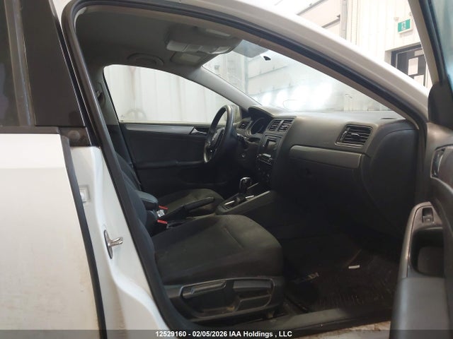 3VW267AJ0GM230536 Volkswagen Jetta Tsi
