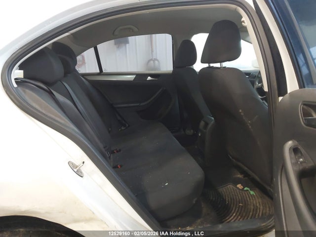 3VW267AJ0GM230536 Volkswagen Jetta Tsi