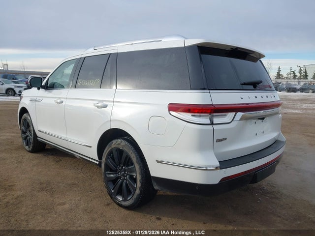 5LMJJ2LG0PEL08197 Lincoln Navigator Reserve