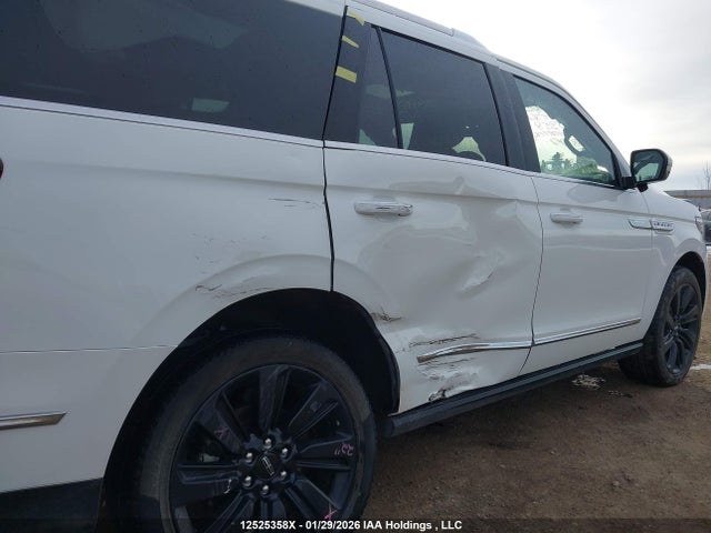 5LMJJ2LG0PEL08197 Lincoln Navigator Reserve