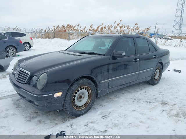 12529179 :رقم المزاد ، WDBJF82J3YX032983 vin ، 2000 Mercedes-benz E 320 4matic مزاد بيع
