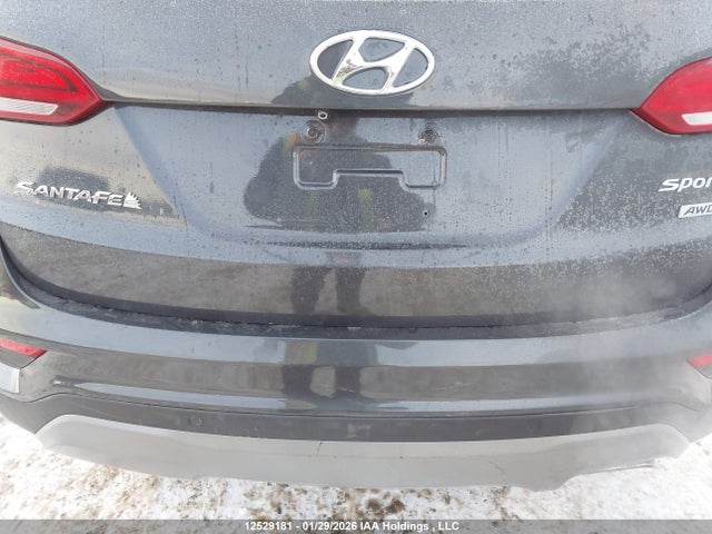 5XYZTDLB9JG525251 Hyundai Santa Fe Sport 2.4 Base