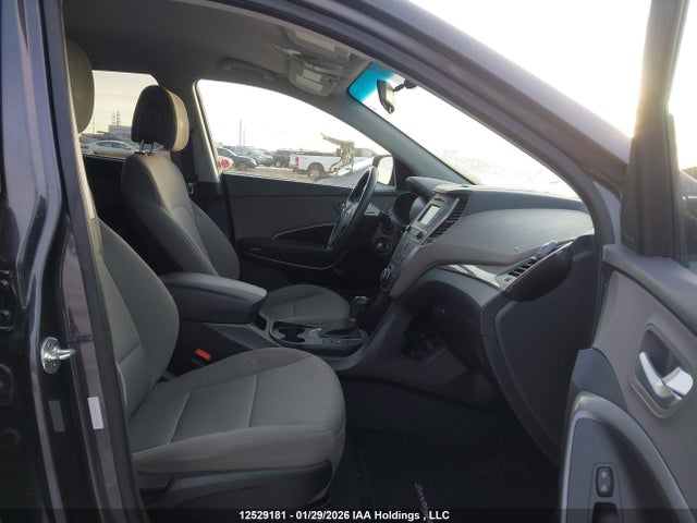 5XYZTDLB9JG525251 Hyundai Santa Fe Sport 2.4 Base