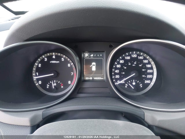 5XYZTDLB9JG525251 Hyundai Santa Fe Sport 2.4 Base