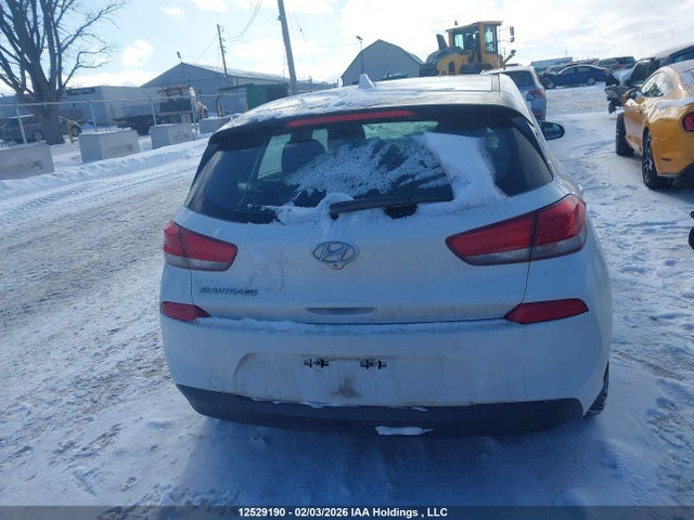 KMHH35LE3JU026144 Hyundai ELANTRA GT