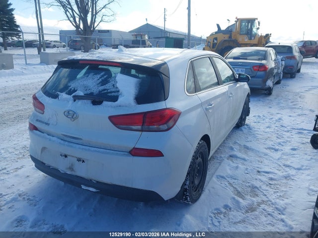 KMHH35LE3JU026144 Hyundai ELANTRA GT