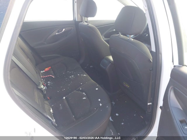 KMHH35LE3JU026144 Hyundai ELANTRA GT