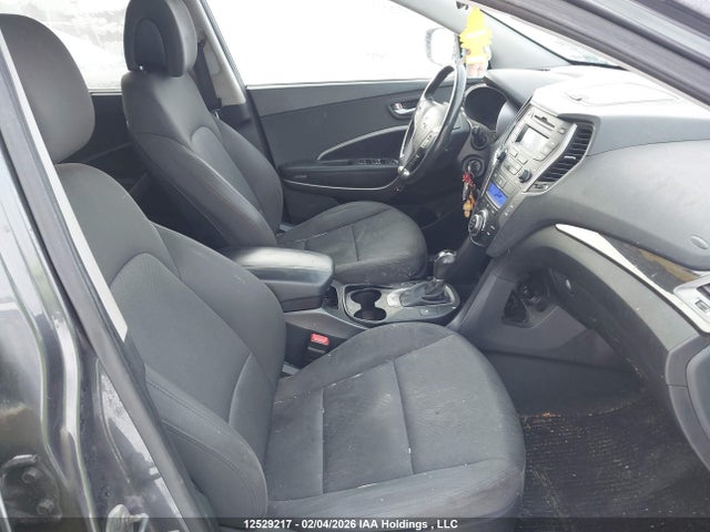5XYZUDLB6GG370664 Hyundai Santa Fe Sport 2.4 Premium