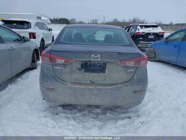 3MZBM1V74FM148177 Mazda 3 TOURING