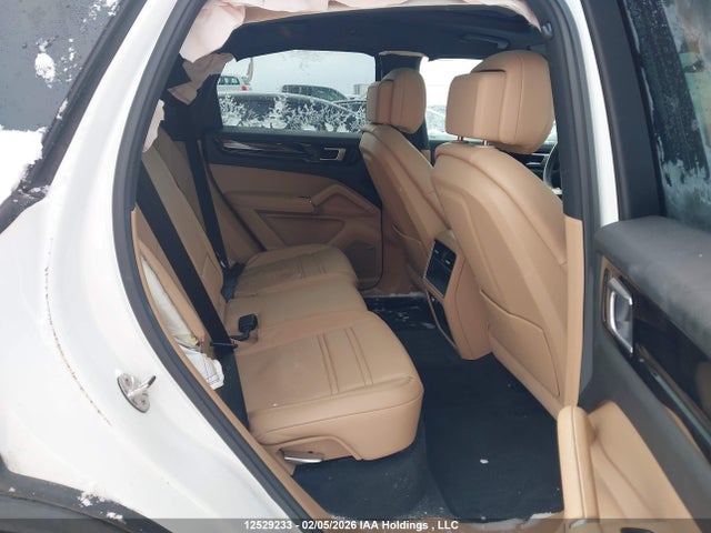 WP1AA2AYXKDA17710 Porsche Cayenne
