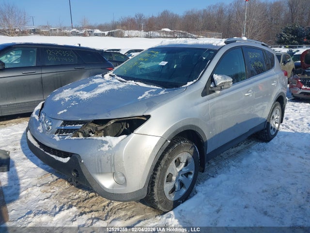 Toyota Rav4 Xle 2015 2T3WFREV7FW190126 Image 2