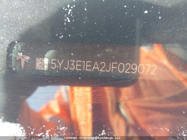5YJ3E1EA2JF029072 Tesla Model 3 Long Range/mid Range
