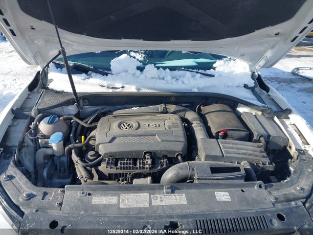 Volkswagen PASSAT SEL 2014 1VWCT7A33EC048715 Image 10