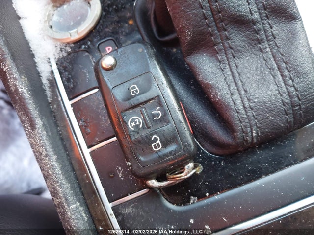 Volkswagen PASSAT SEL 2014 1VWCT7A33EC048715 Image 11